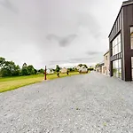 Дом отдыха La Clef Decamp Maison Des Bruyeres 25pers Jacuzzi, Billard Baby Le Beny-Bocage