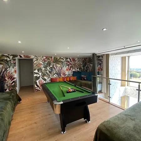 Casa vacanze Maison Des Bruyères 25pers Jacuzzi, Billard Baby Le Bény-Bocage