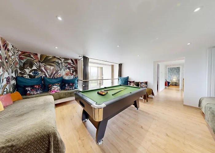 Maison Des Bruyeres 25pers Jacuzzi, Billard Baby * Le Bény-Bocage